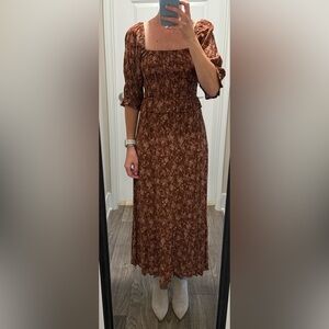 NWOT Vici Collection Dream of me floral puff sleeve midi dress